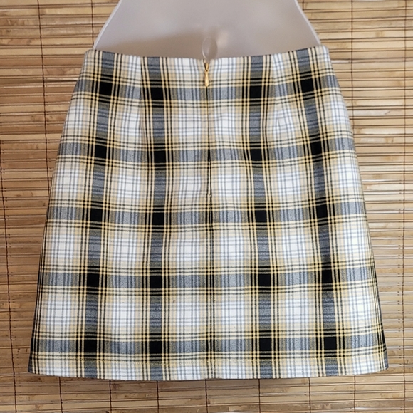 Urban Outfitters Plaid Miniskirt POCKETS - Picture 2 of 11